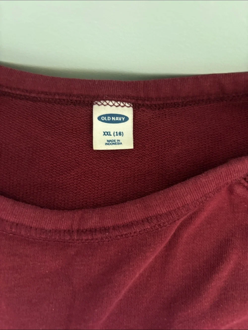 Old Navy Burgundy Crewneck Sweatshirt